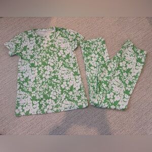LAKE Women’s Green Floral Pajama Set